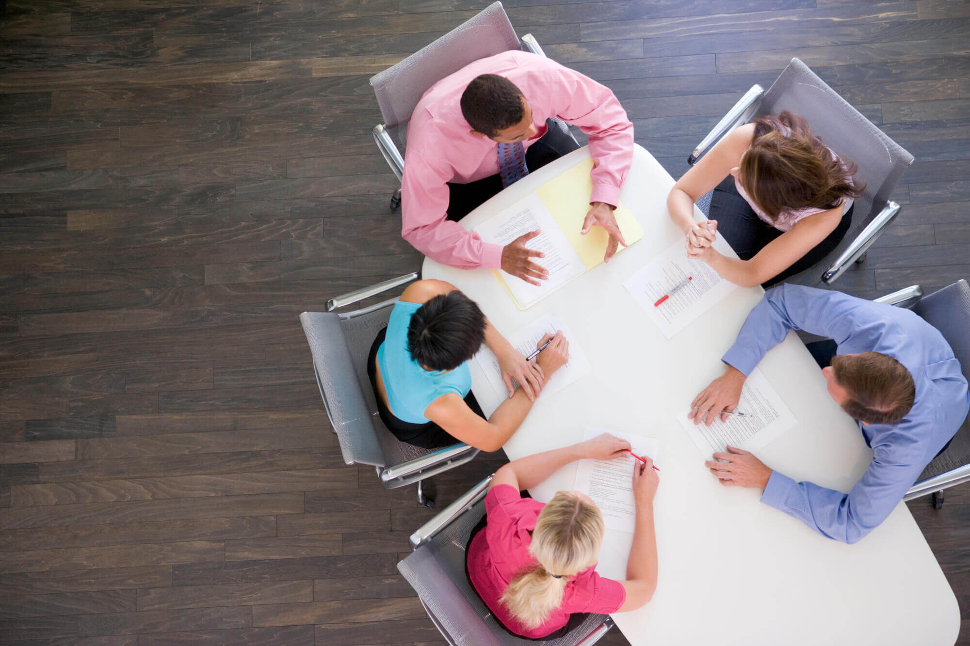 5 dicas para conduzir reuniões corporativas que realmente funcionam!